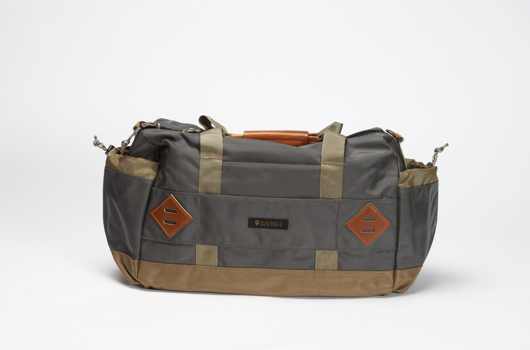 GOBI Duffel Bag Graphitewith Tan bing GOBI Racks