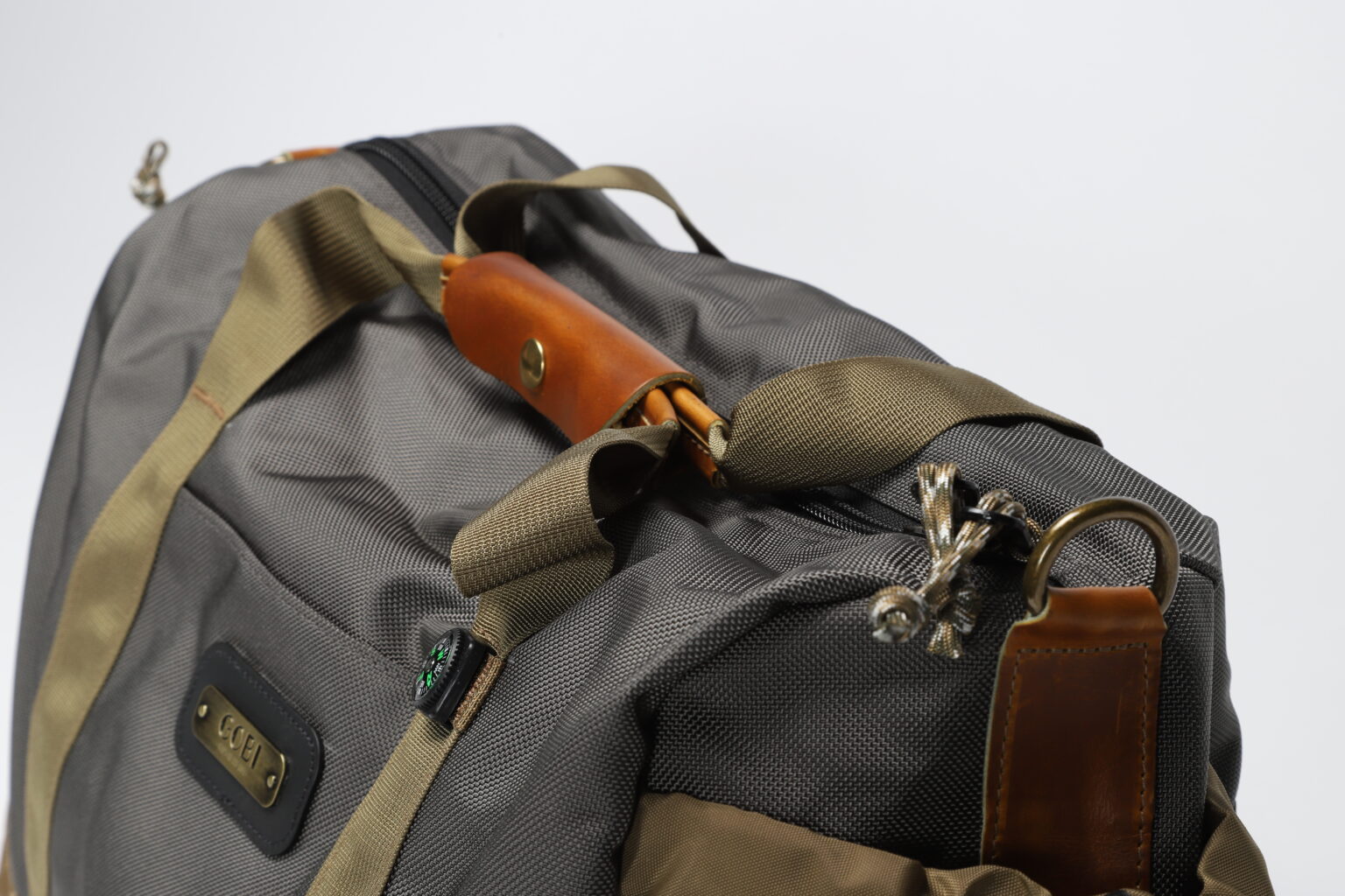 GOBI Duffel Bag Graphitewith Tan bing GOBI Racks
