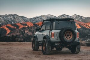 A GOBI Racks Roof Rack on a Grey Ford Bronco