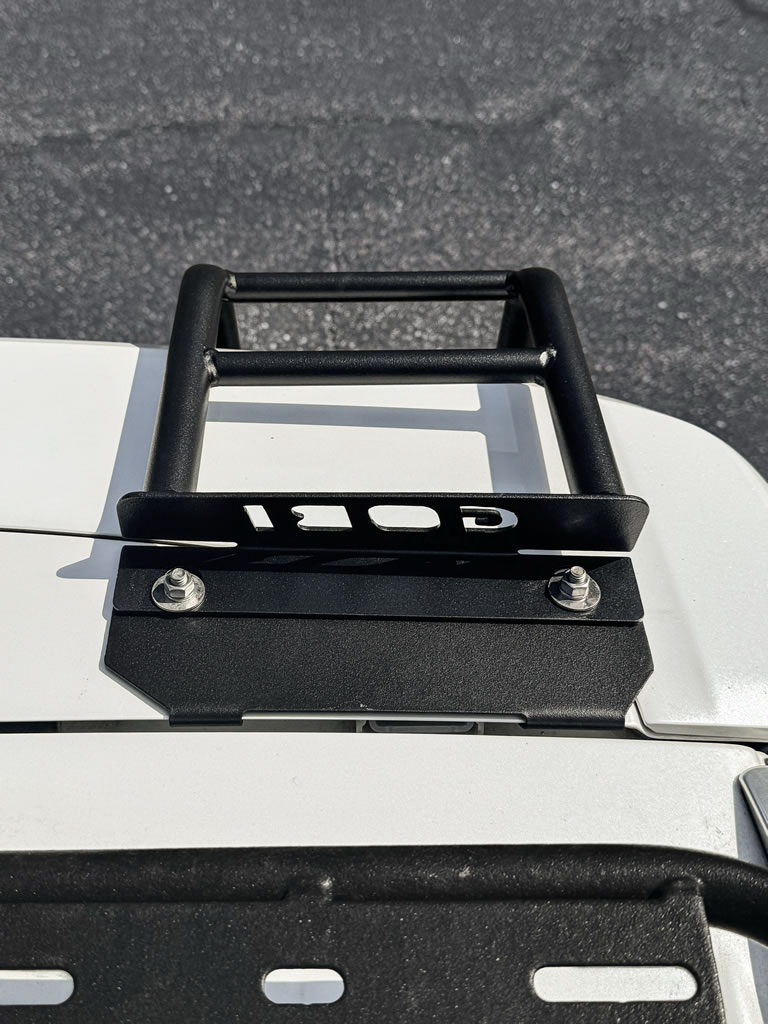 Premium Lexus LX570 GOBI Rear Ladder – Driver Side | No-Drill, Easy Access Roof Solution | GOBI Racks Premium Lexus LX570 GOBI Rear Ladder – Driver Side | No-Drill, Easy Access Roof Solution - Image 3